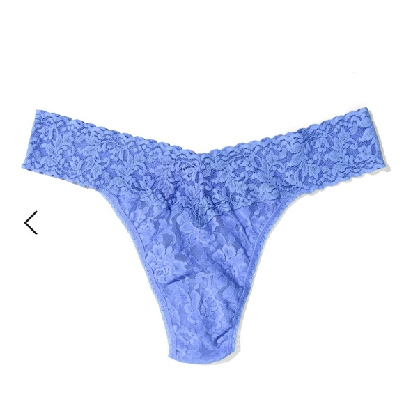 Signature Lace Original Rise Thong Black O/S